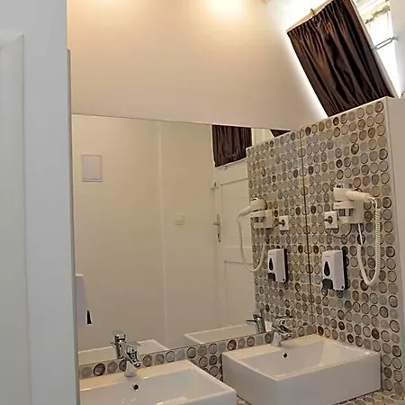 Flamingo Hotell Split